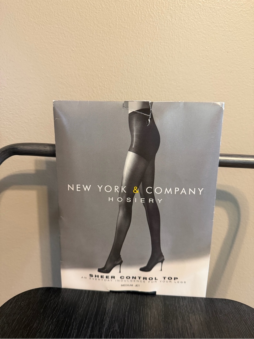 New York & Company Sheer Control Top Pantyhose Medium Jet Black NIP